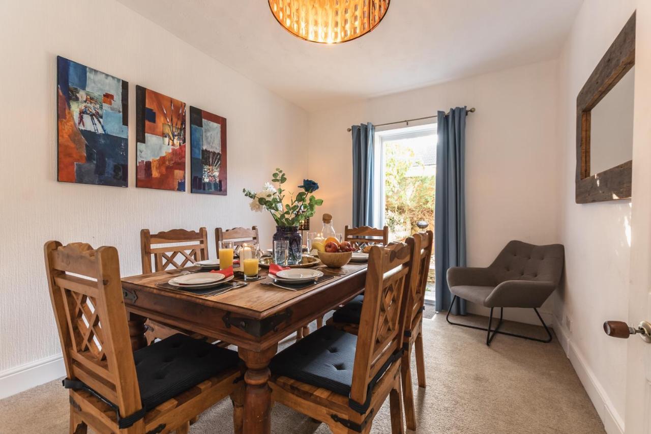 3-Bedroom House L Fast Wi-Fi L Garden L Newly Decorated L Close To Shops And Restaurantsボーンマス エクステリア 写真
